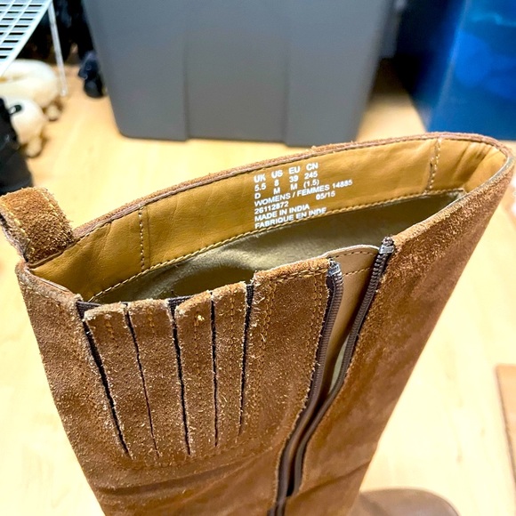 Clarks Suede Riding Boots - Picture 5 of 6